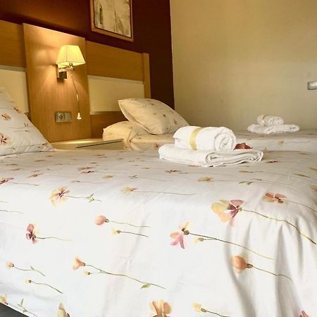 Oasis Apartment Михас Экстерьер фото